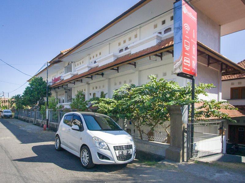 Reddoorz @ Jalan Gatot Subroto Denpasar Hotel Luaran gambar