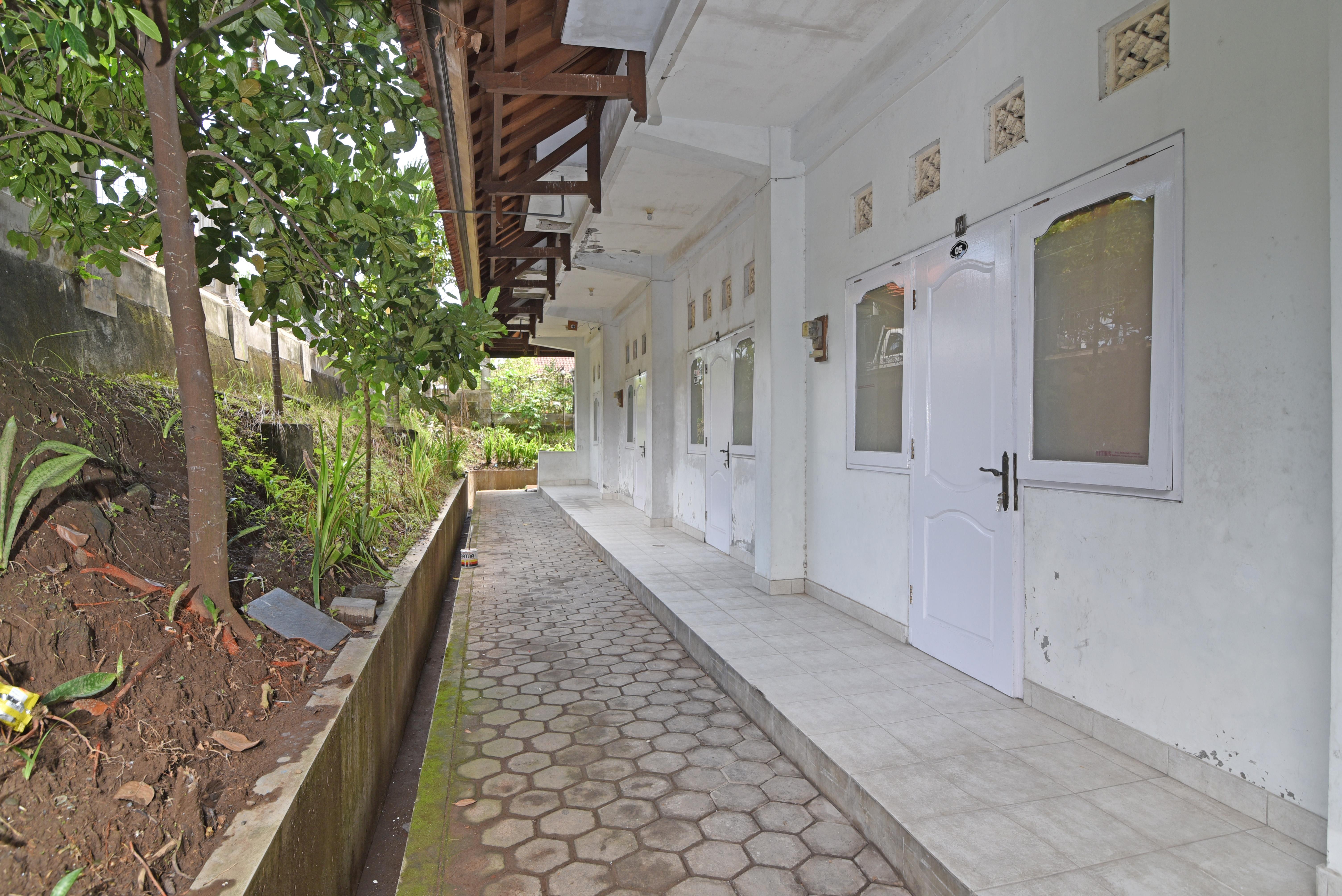 Reddoorz @ Jalan Gatot Subroto Denpasar Hotel Luaran gambar